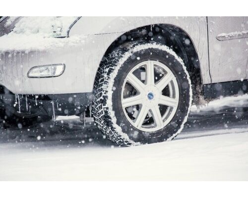 %E8%BB%8A%E9%9B%AA-500x333