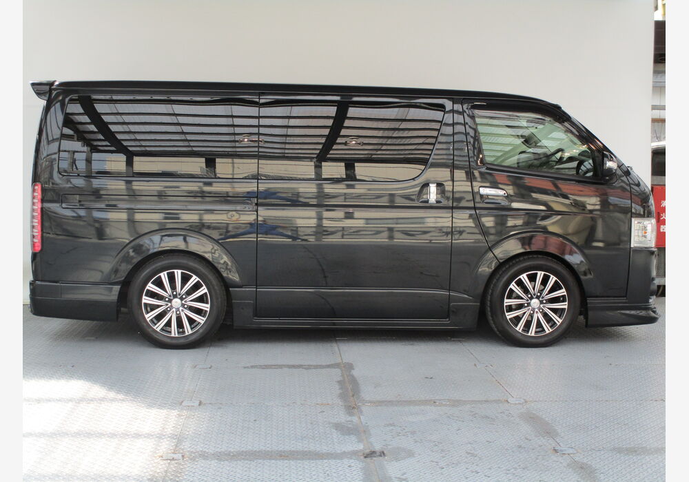 H27 ハイエースV2.0 スーパーGL ダークプライム | 中古車情報 | 市川