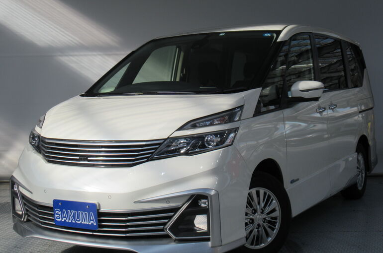 千葉県市川市 中古車情報 日産 セレナ オーテック2.0ライダー