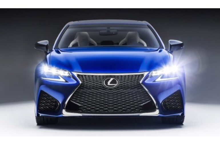 Lexus-spindle-grille-03-500x293