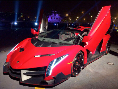 This and many more photos of Lamborghinis are available on www.LamboCARS.com